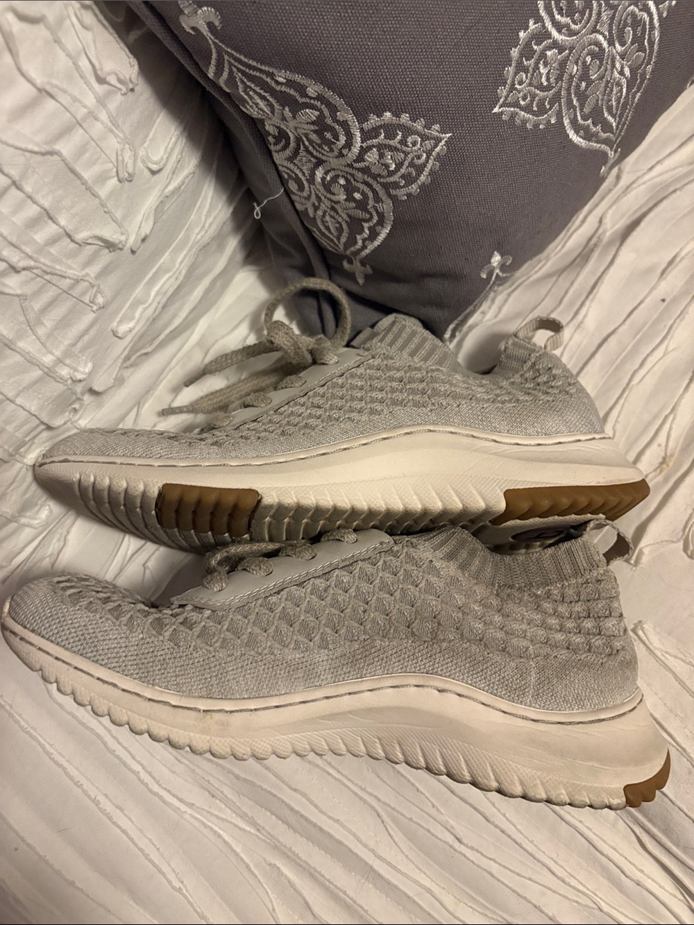 Bionica Onie Gray Knit Slip-On Athletic Sneakers - Picture 3 of 6